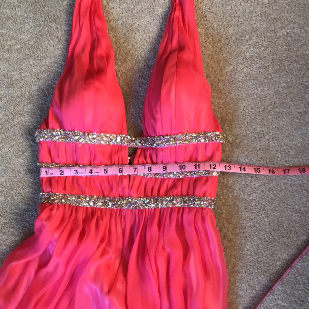 La Femme Pink Prom dress w rhinestones size 0 - Picture 13 of 17